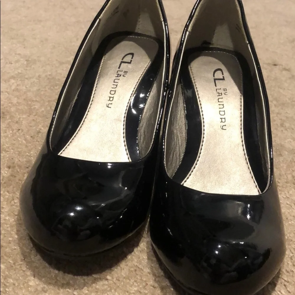 Chinese Laundry elegant black